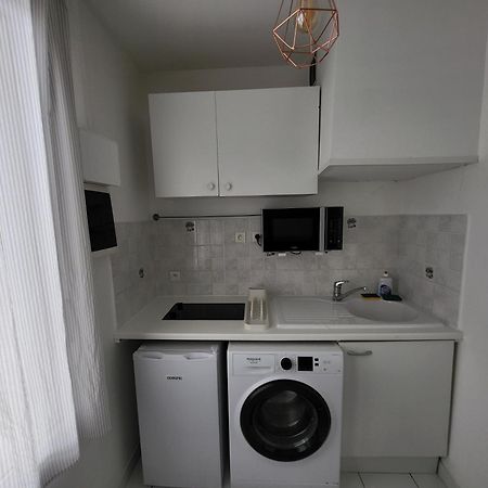 Appartement T2 Spacieux De 30M2, Ideal Proche Paris Issy-les-Moulineaux Exterior photo